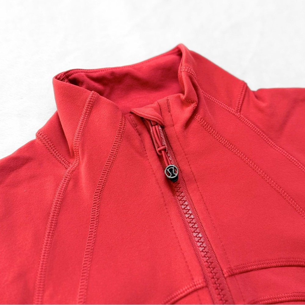 NWT Lululemon Define Jacket Luon — Persian Red — Size 4 — RARE (2018 Release) 🦄 - Picture 5 of 12